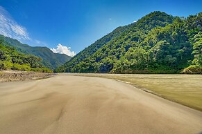 Summit By The Ganges Beach Resort & Spa