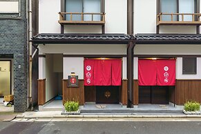 Yadoya Asakusa Sen no Kawa