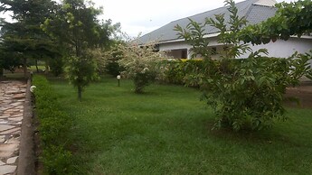 Lavic Country Resort