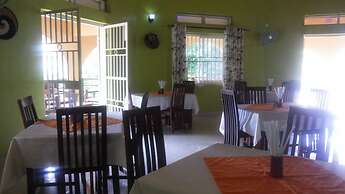 Lavic Country Resort