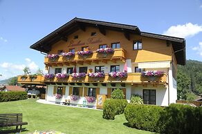 Landhaus & Haus Rustika