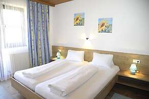 Landhaus & Haus Rustika