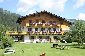 Landhaus & Haus Rustika