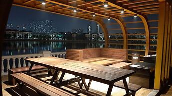 Vinhomes Green Bay Apartments