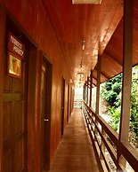 Kinabatangan Wildlife Lodge - Hostel