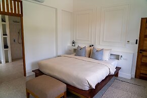 THALEMAAN POOL VILLA