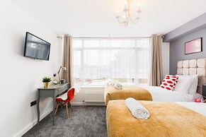 Goode Home by Svelte Living