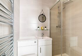 Goode Home by Svelte Living