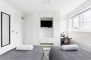 Goode Home by Svelte Living