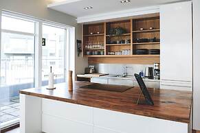 B2 Penthouses by Ylma