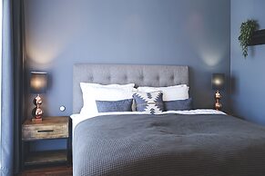 B2 Penthouses by Ylma