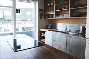 B2 Penthouses by Ylma