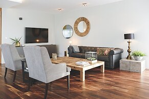 B2 Penthouses by Ylma