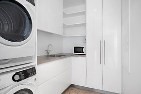 B2 Penthouses by Ylma