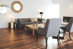 B2 Penthouses by Ylma