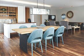 B2 Penthouses by Ylma