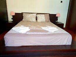 Octagon Apartments Nilie HospitalityMGMT