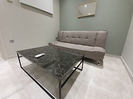 Cosmopolitan Apartments Nilie Suites & Aprts