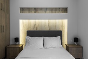 Cosmopolitan Apartments Nilie Suites & Aprts