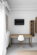 Cosmopolitan Apartments Nilie Suites & Aprts