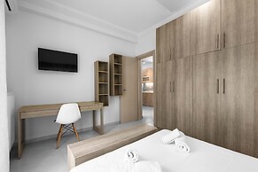 Cosmopolitan Apartments Nilie Suites & Aprts