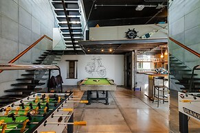 Villa Omari Luxury Seaview Pool & Game Room