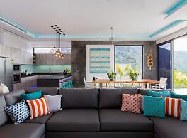 Villa Omari Luxury Seaview Pool & Game Room