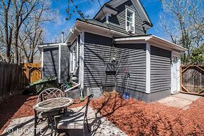 3 BR Beautifully Restored 1890`s Homedowntown