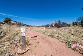 Mtn Dream! Fireplace, Patio & Hot Tub 4BR