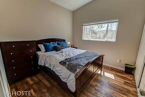 Mtn Dream! Fireplace, Patio & Hot Tub 4BR