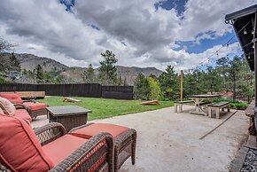 4BR Mountain Getaway Pikes Peak, Dog-friendly!