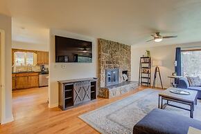4BR Mountain Getaway Pikes Peak, Dog-friendly!
