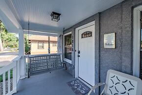 Couple's Mountain Getaway Close to Everything!