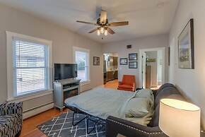 Couple's Mountain Getaway Close to Everything!