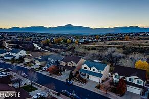 5BR Mtn Views Family Getaway HOT TUB