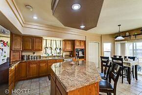 5BR Mtn Views Family Getaway HOT TUB