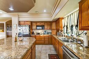 5BR Mtn Views Family Getaway HOT TUB