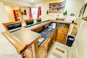 5BR Mtn Views Family Getaway HOT TUB