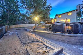 4BR Entertainer AF Academy Hot Tub, Firepit!