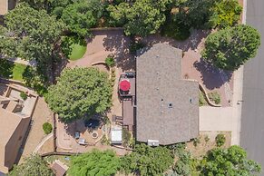 4BR Entertainer AF Academy Hot Tub, Firepit!