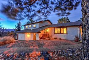 4BR Entertainer AF Academy Hot Tub, Firepit!