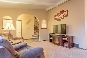 4BR Entertainer AF Academy Hot Tub, Firepit!