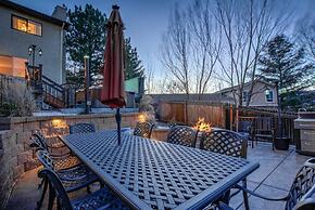 4BR Entertainer AF Academy Hot Tub, Firepit!