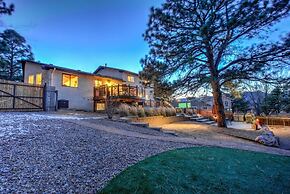 4BR Entertainer AF Academy Hot Tub, Firepit!