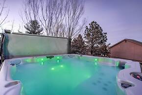 4BR Entertainer AF Academy Hot Tub, Firepit!