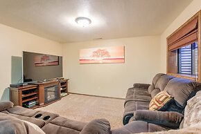 4BR Entertainer AF Academy Hot Tub, Firepit!