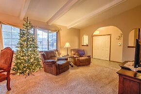 4BR Entertainer AF Academy Hot Tub, Firepit!