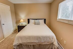 4BR Dog Friendlygarden of the Godsbbq Grill!