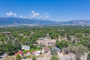 4 Bedroom Mountain View with Firepit & Ping Pong
