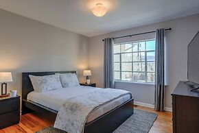 4 Bedroom Mountain View with Firepit & Ping Pong